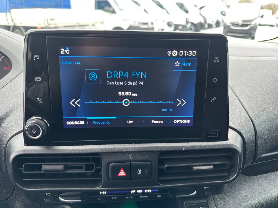 Peugeot Partner 1,5 BlueHDi 130 L1V1 Plus EAT8 Van