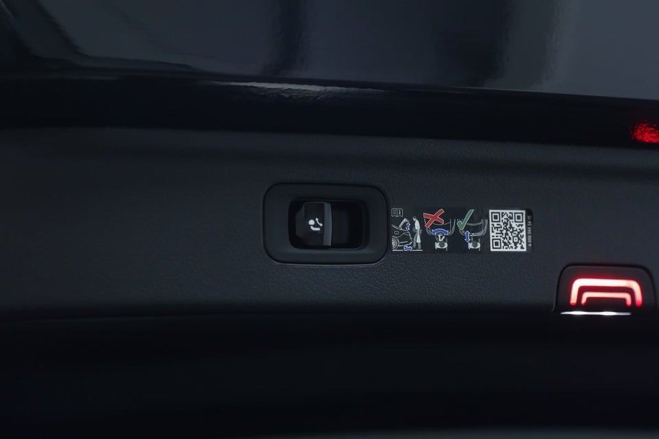 Mercedes EQE350 SUV Advance Plus 4Matic Van 5d