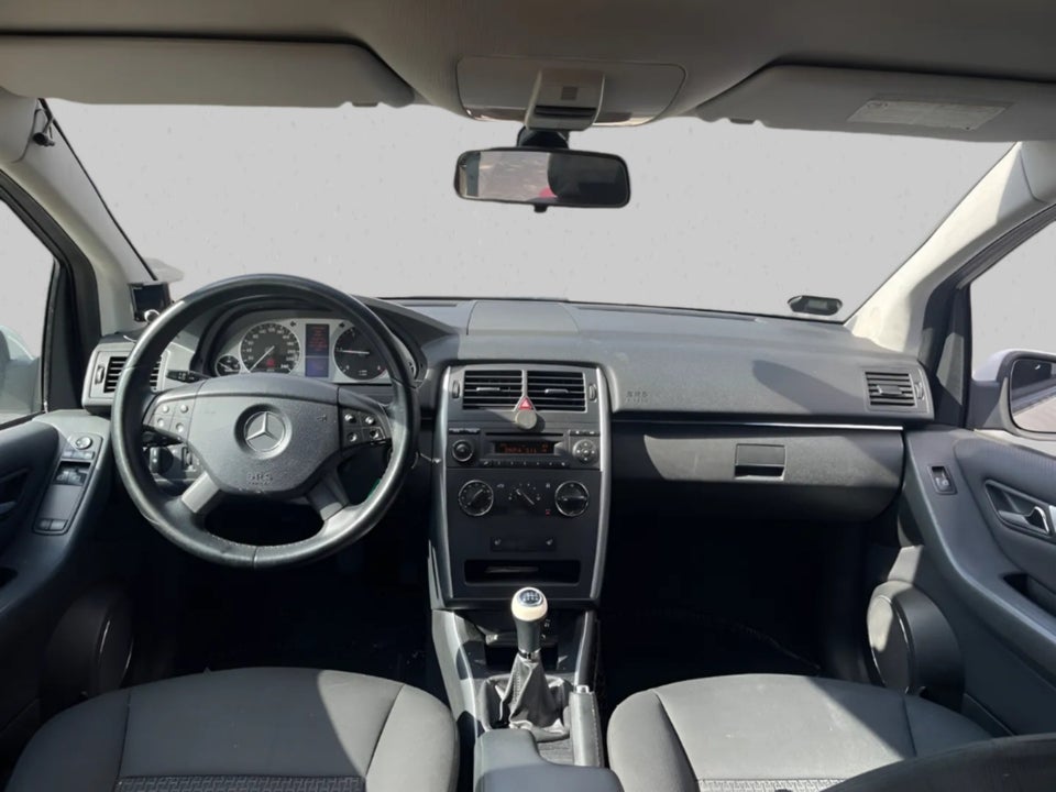 Mercedes B200 2,0 CDi 5d