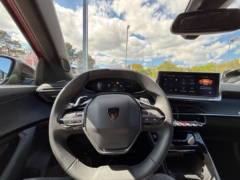 Peugeot 2008 1,2 PureTech 130 Allure EAT8 5d