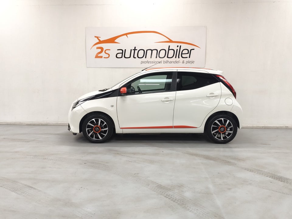 Toyota Aygo 1,0 VVT-i x-style 5d