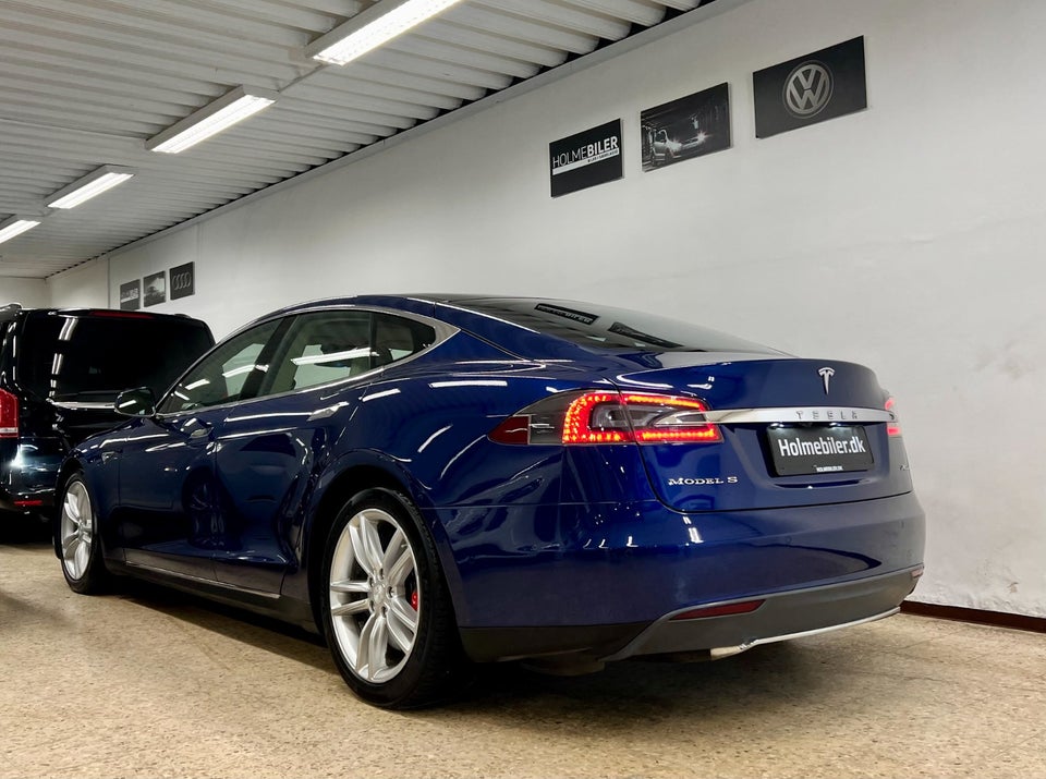 Tesla Model S P85D 5d