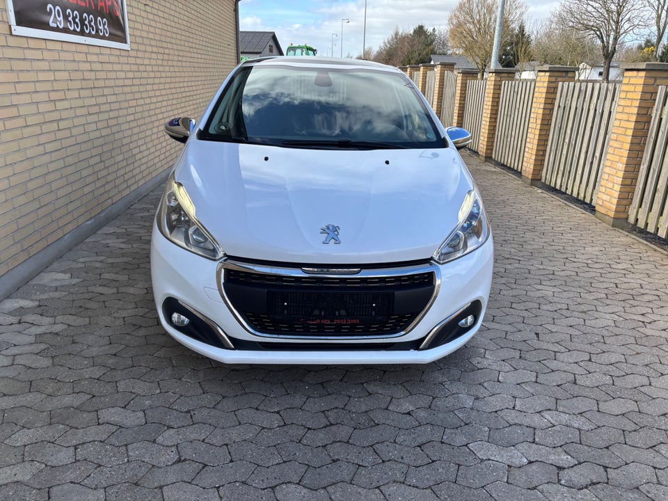 Peugeot 208 1,6 BlueHDi 100 Allure 5d
