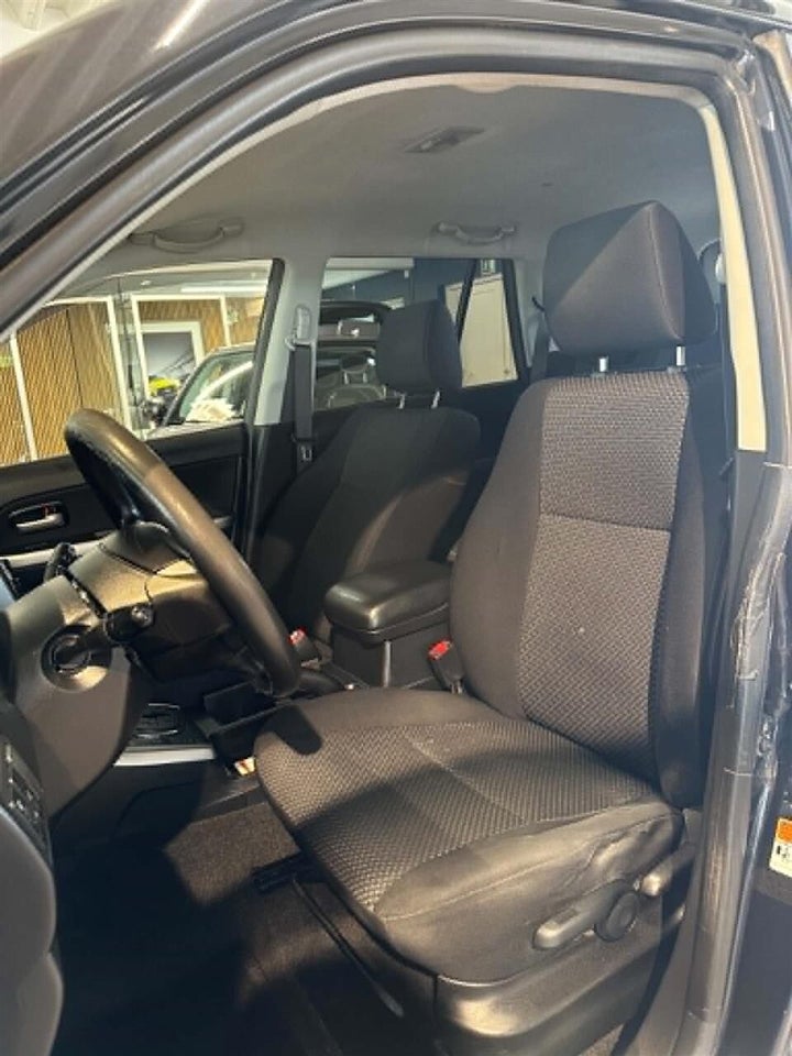 Suzuki Grand Vitara 2,0 GLS aut. 5d