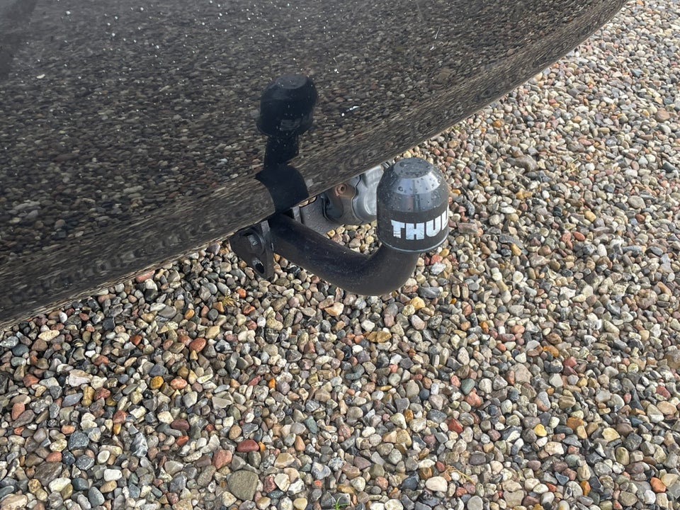 Nissan Note 1,2 Tekna 5d