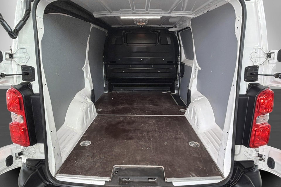 Toyota ProAce 2,0 D 122 Long Comfort 5d