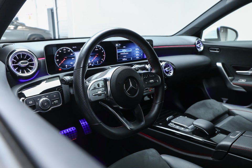 Mercedes A200 1,3 AMG Line aut. 5d