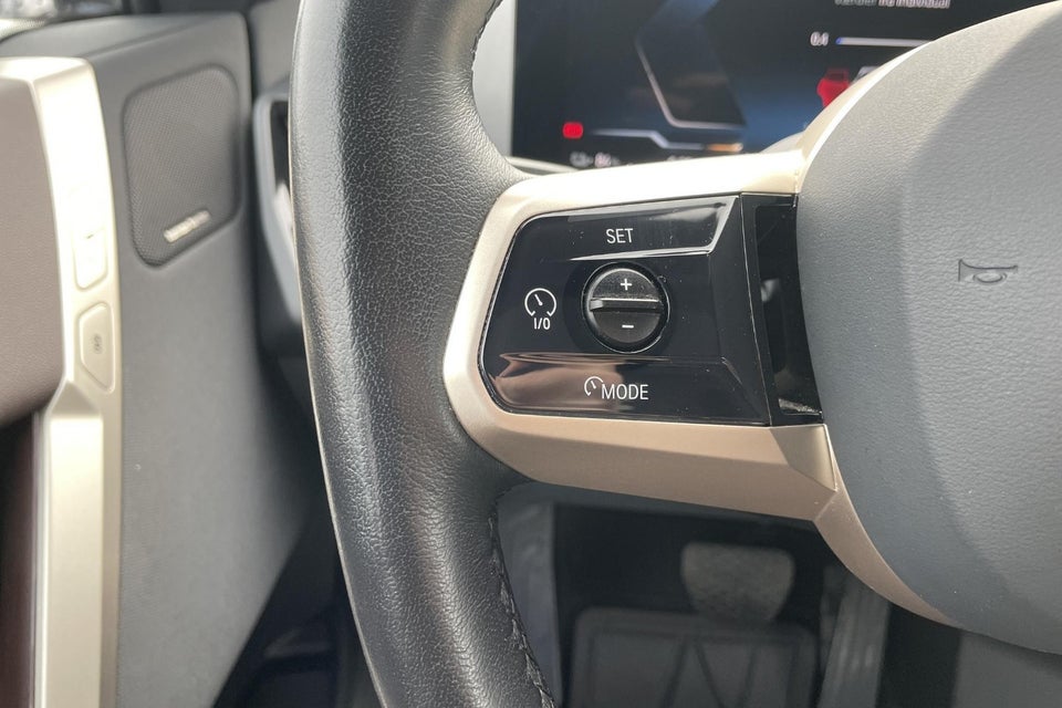 BMW iX xDrive40 Supercharged 5d