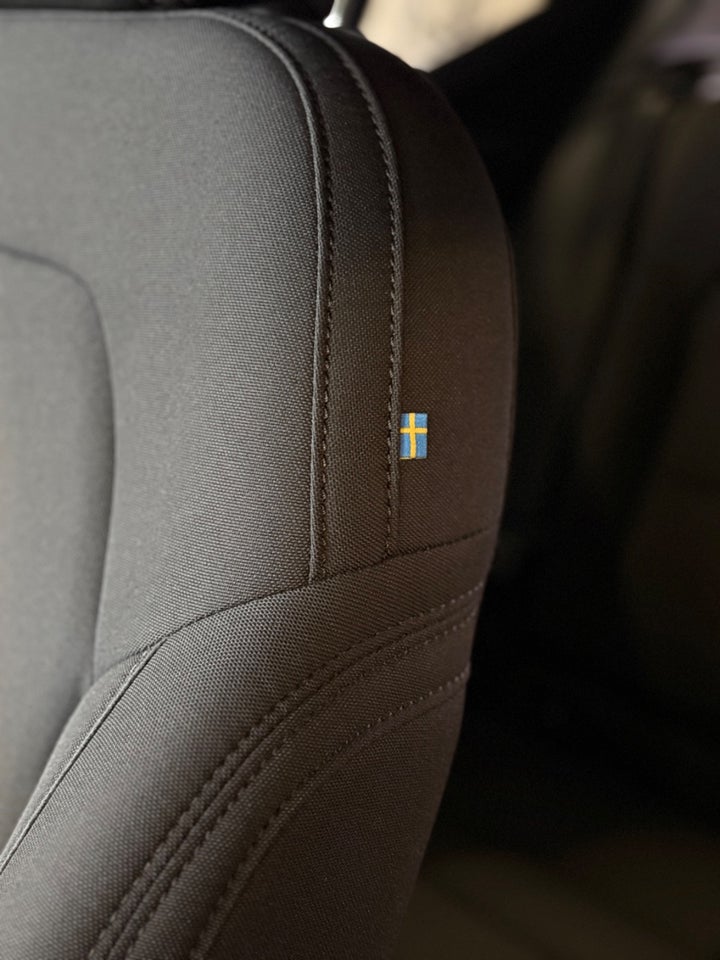 Volvo EX40 Extended Range Core 5d