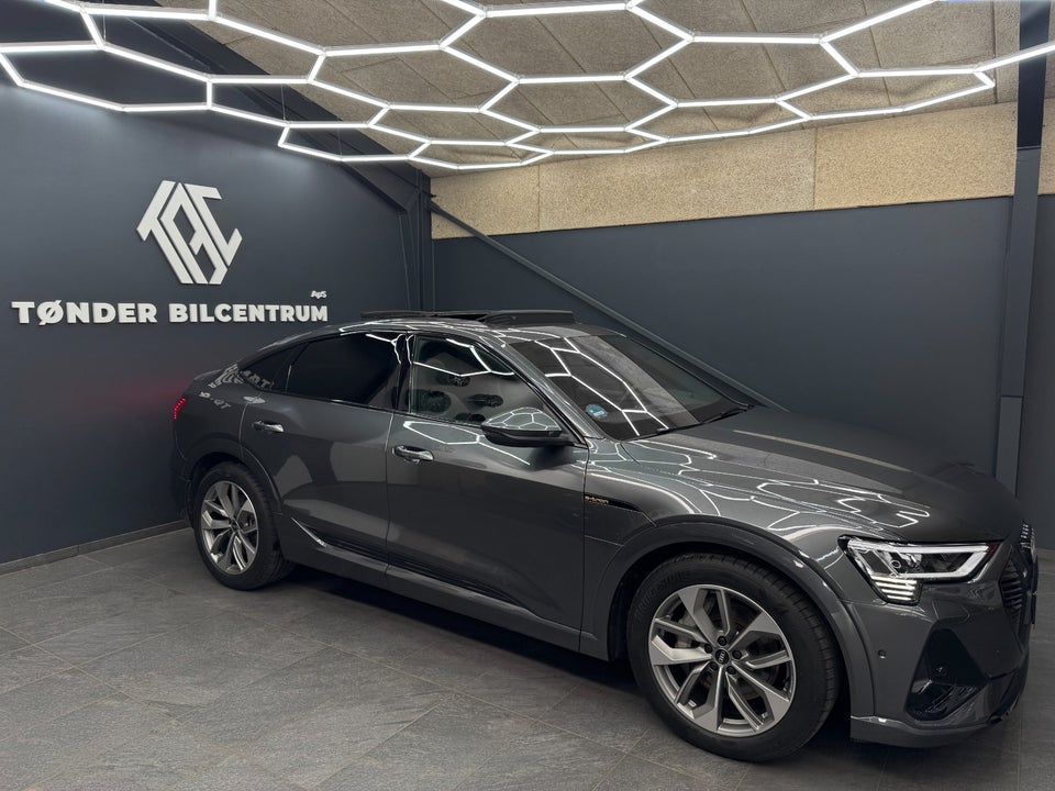 Audi e-tron 55 S-line Sportback quattro 5d