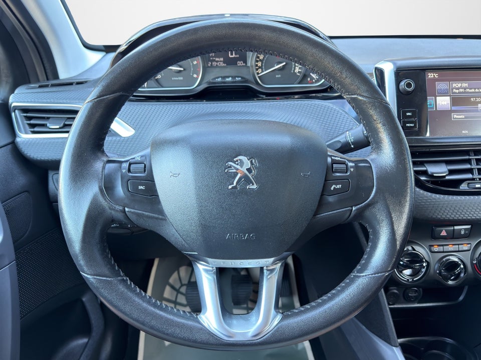 Peugeot 2008 1,6 BlueHDi 100 Active 5d