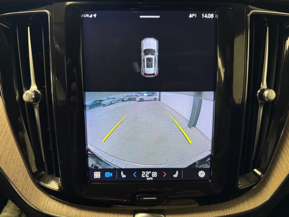 Volvo XC60 2,0 T6 ReCharge Inscription aut. AWD 5d