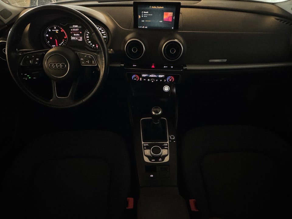 Audi A3 1,6 TDi 110 Sportback 5d