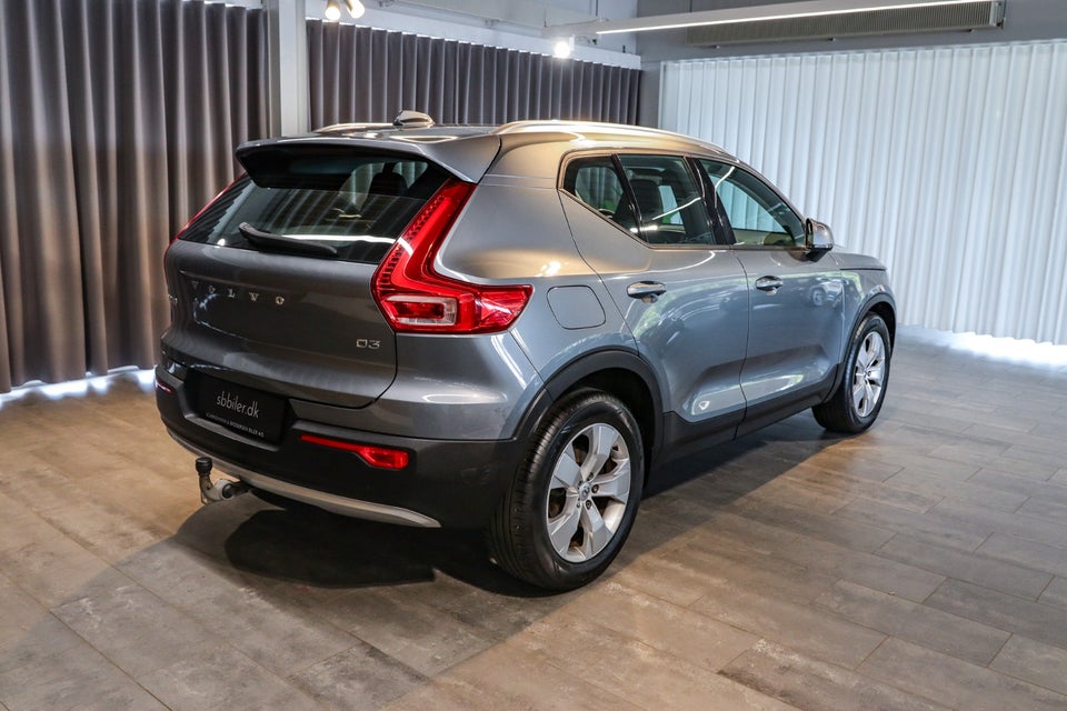 Volvo XC40 2,0 D3 150 Momentum aut. 5d