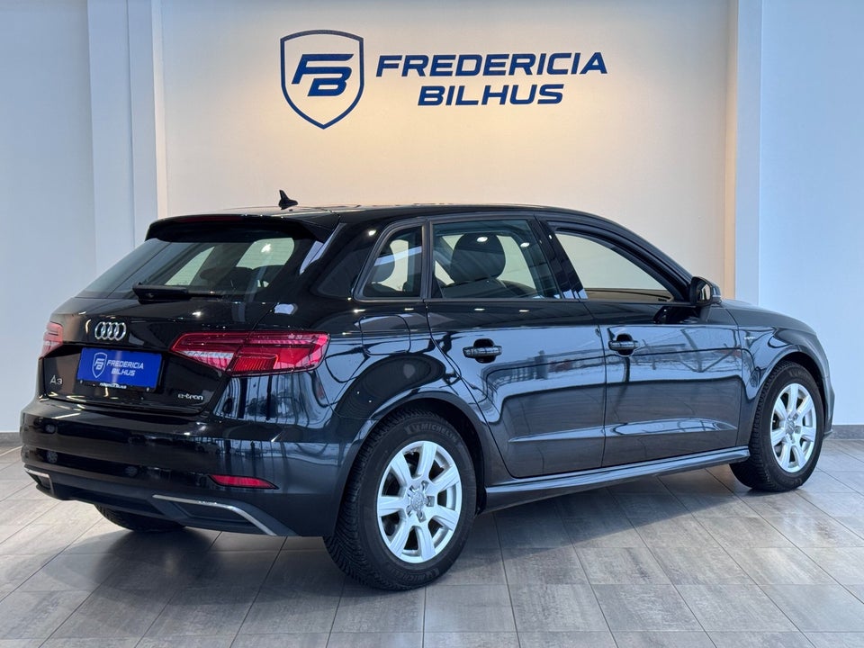 Audi A3 1,4 e-tron Sportback S-tr. 5d