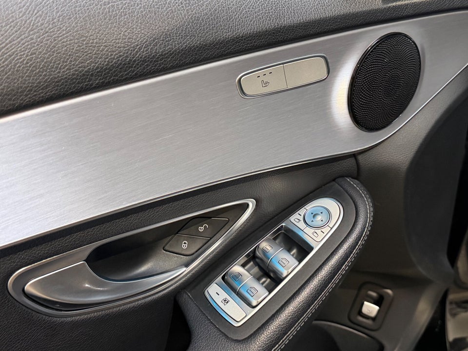 Mercedes C220 d 2,2 AMG Line stc. aut. 5d