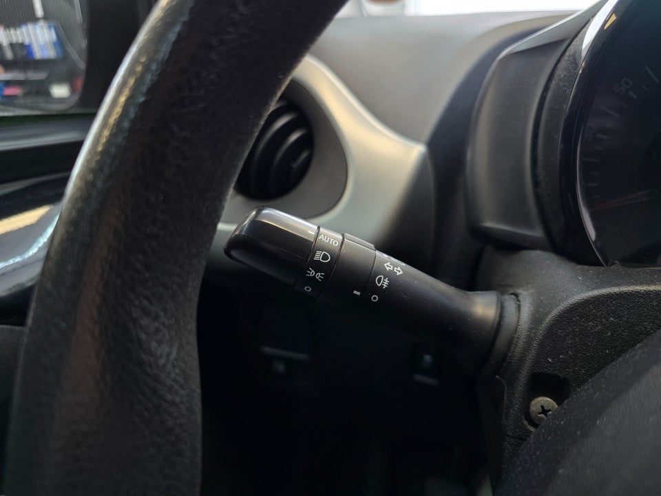 Citroën C1 1,2 PureTech Shine 5d