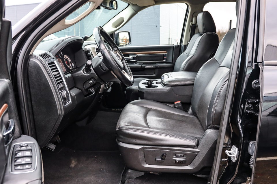 Dodge RAM 1500 5,7 V8 Laramie Crew Cab aut. 4d