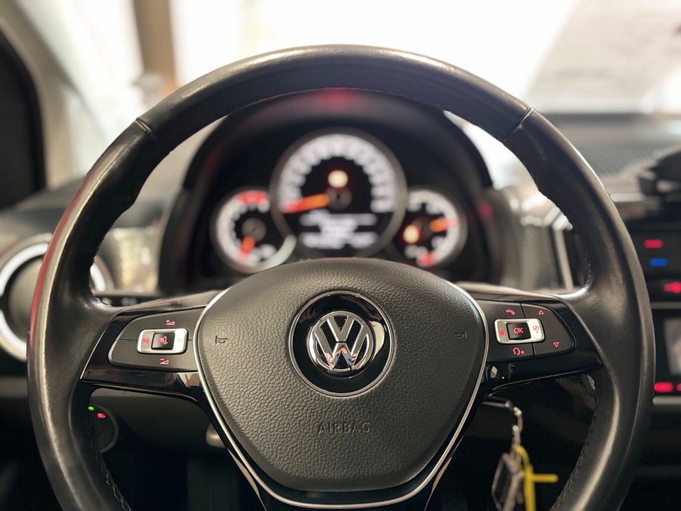 VW Up! 1,0 MPi 60 Move Up! BMT 5d
