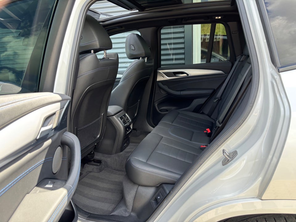 BMW iX3 Charged Plus M-Sport 5d