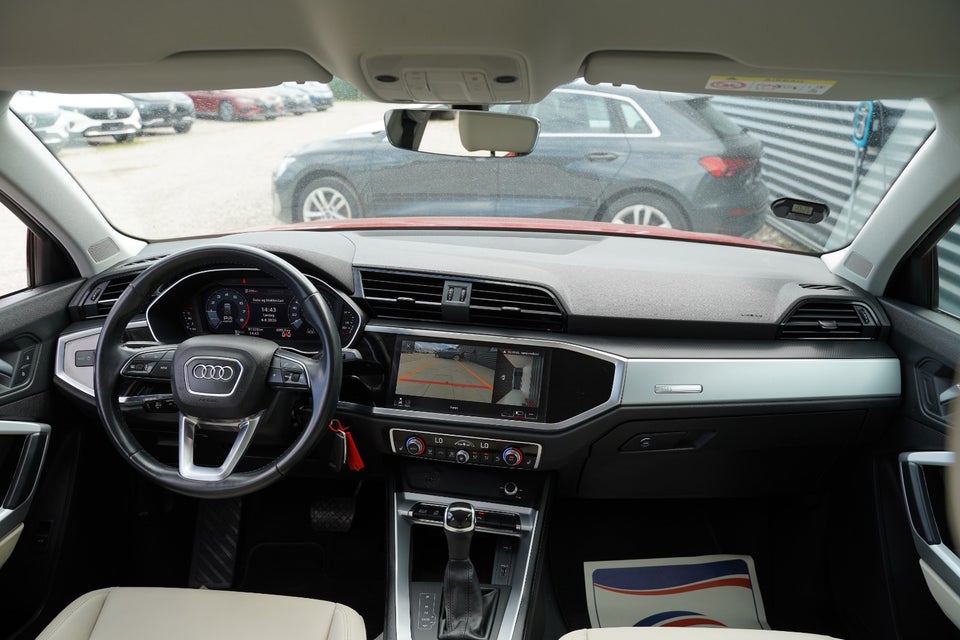 Audi Q3 35 TFSi Advanced Prestige S-tr. 5d