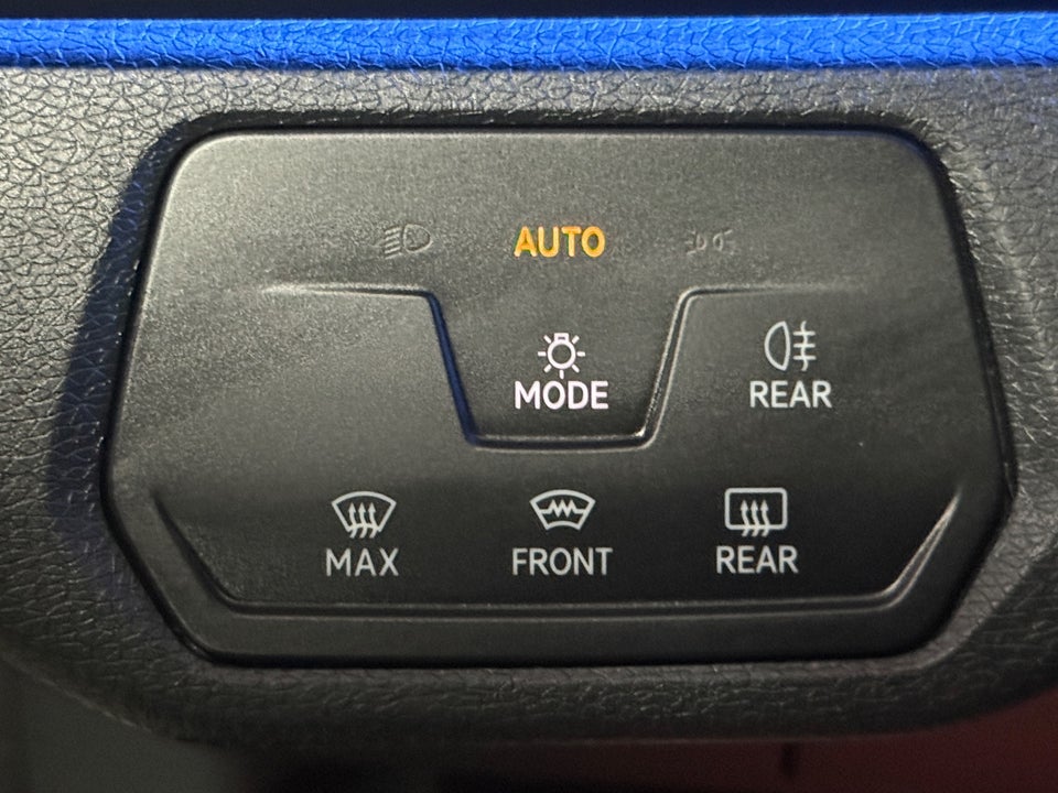 VW ID.4 77 1ST Plus Max 5d