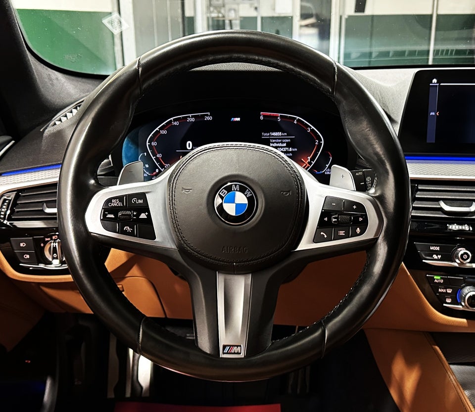 BMW 520d 2,0 Touring M-Sport aut. 5d