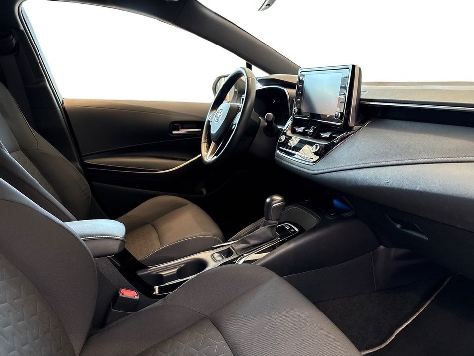 Toyota Corolla 1,8 Hybrid H3 Smart Touring Sports MDS 5d