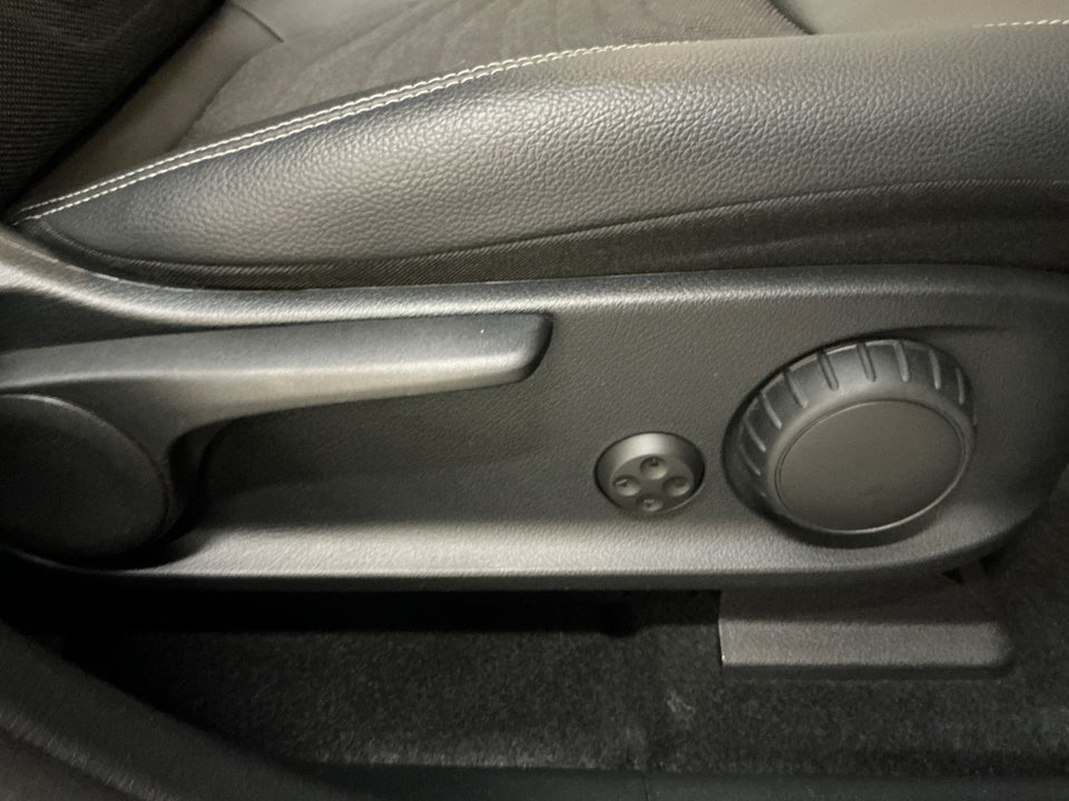 Mercedes EQB250 Progressive 7prs 5d