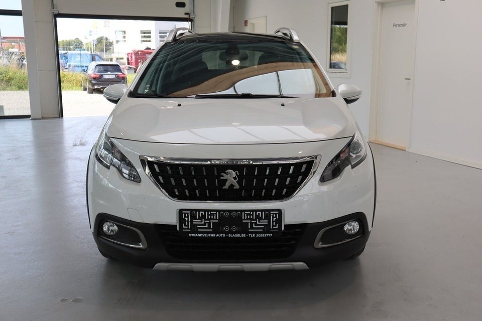 Peugeot 2008 1,6 BlueHDi 100 Allure Sky 5d