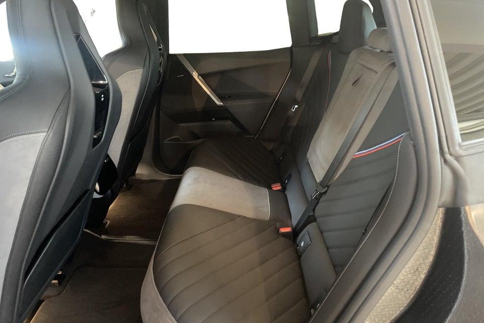 BMW iX xDrive45 M-Sport 5d