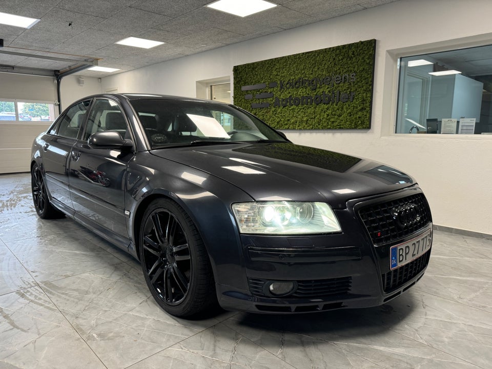 Audi A8 4,2 quattro Tiptr. lang 4d