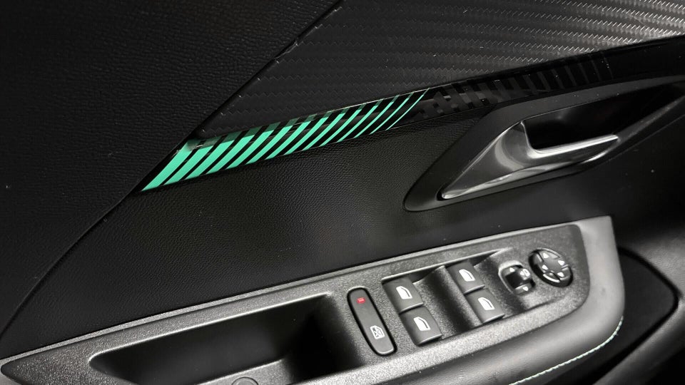 Peugeot e-208 50 Allure 5d