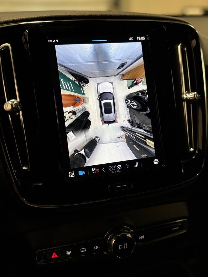 Volvo EX40 Extended Range Core 5d