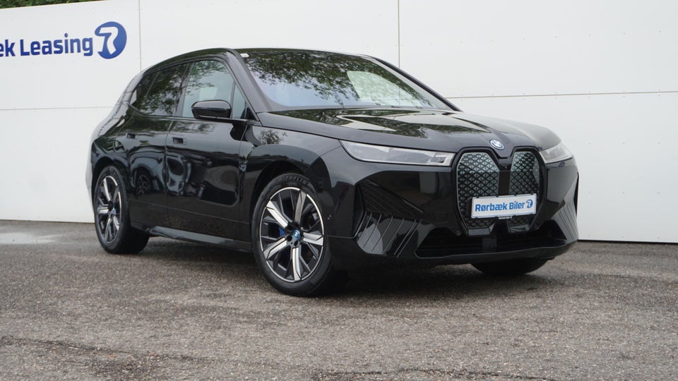 BMW iX xDrive40 Fully Charged M-Sport 5d