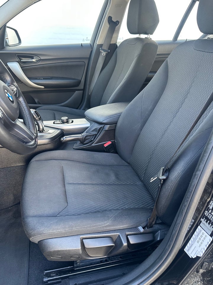 BMW 118i 1,5 Advantage aut. 5d