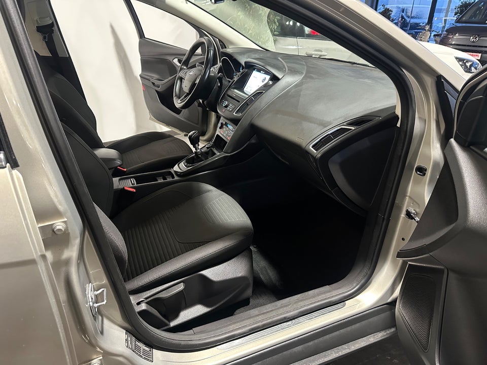 Ford Focus 1,5 SCTi 150 Titanium stc. 5d