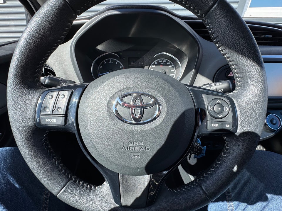 Toyota Yaris 1,5 VVT-iE T2 5d