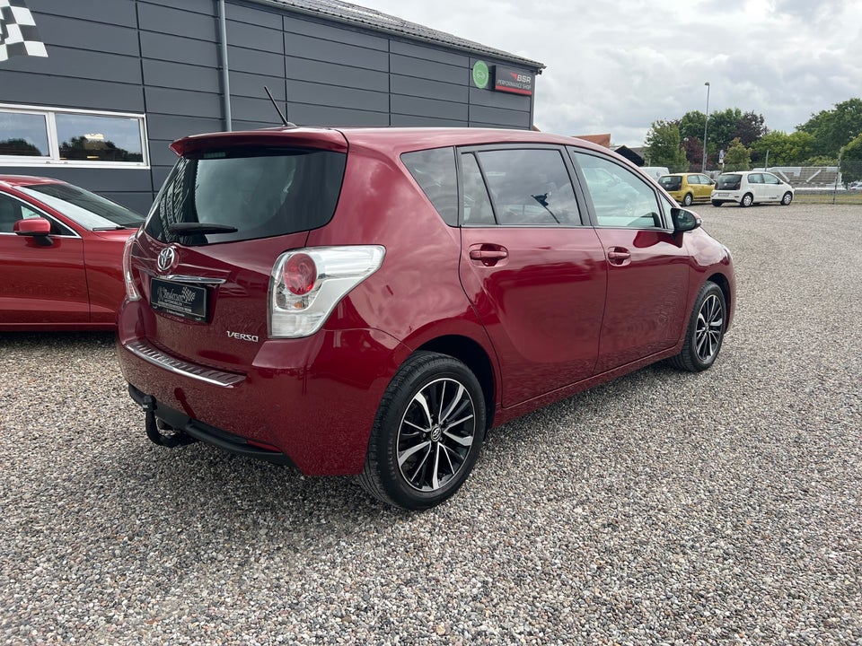 Toyota Verso 1,8 VVT-i T2 Premium MDS 7prs 5d