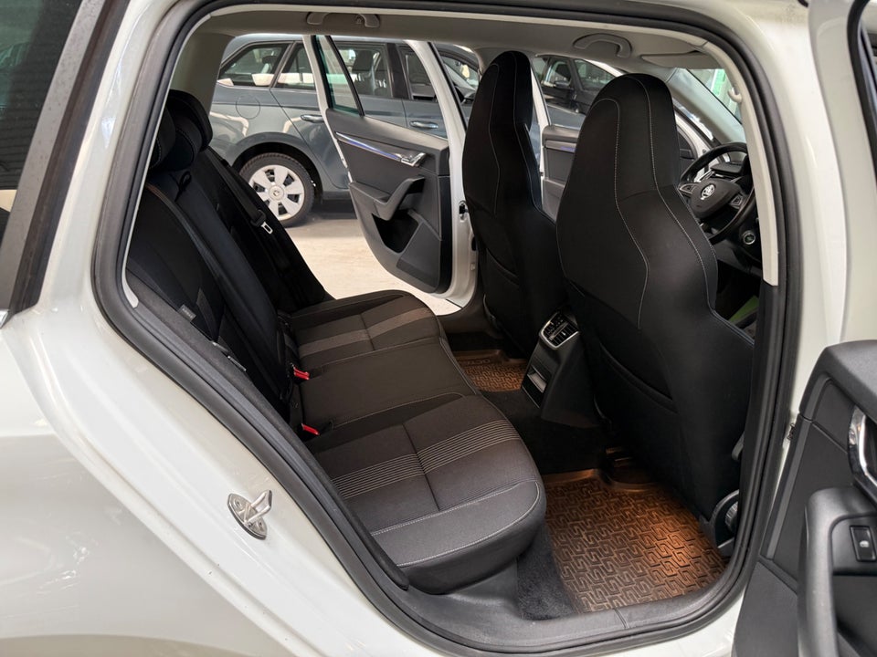 Skoda Octavia 1,4 TSi 150 Style Combi DSG 5d