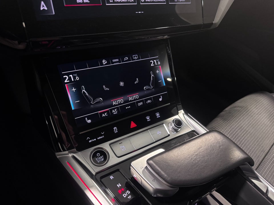 Audi e-tron 55 S-line Sportback quattro 5d