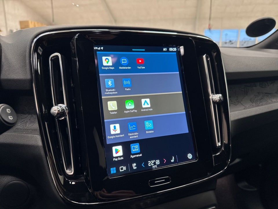 Volvo XC40 ReCharge Extended Range Core 5d