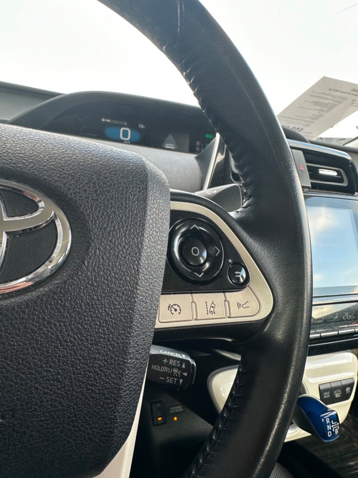 Toyota Prius 1,8 Plug-in Hybrid H3 MDS 5d