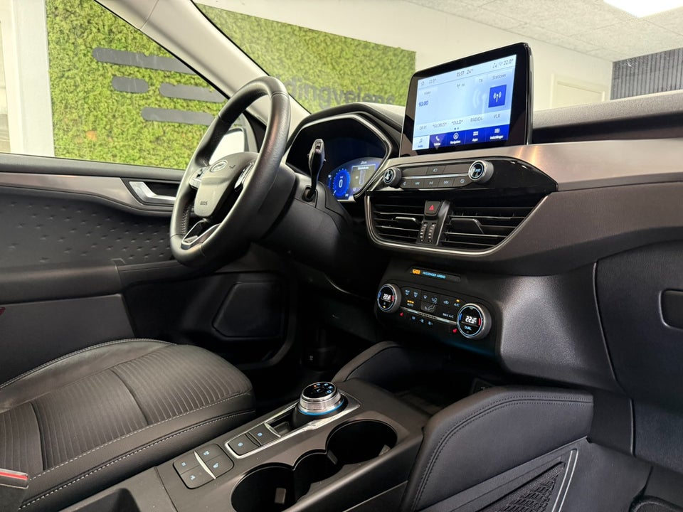 Ford Kuga 2,5 PHEV Titanium X CVT 5d