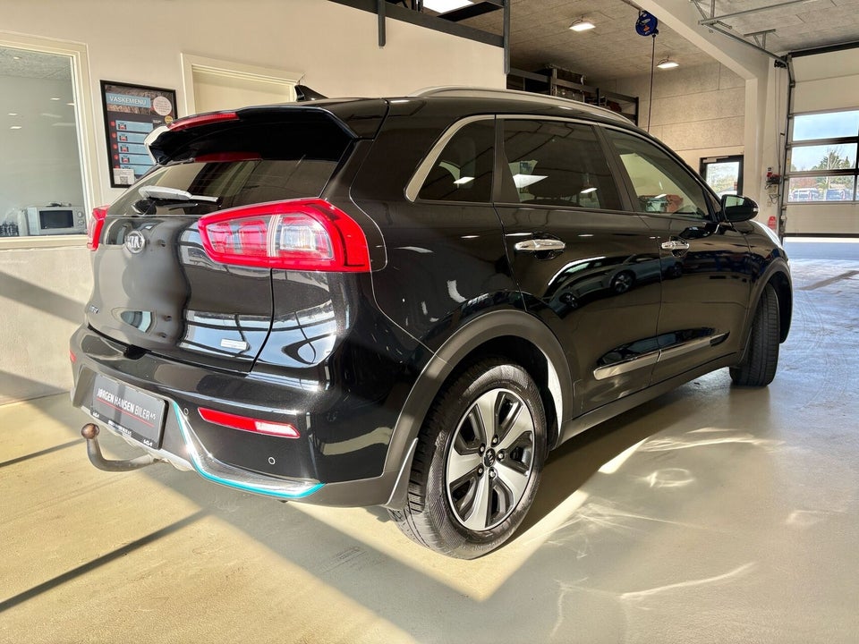 Kia Niro 1,6 PHEV Advance DCT 5d