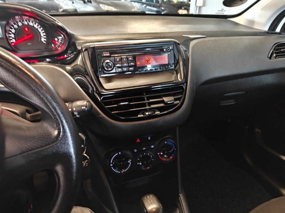 Peugeot 208 1,0 VTi Access 5d