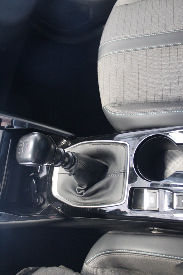 Peugeot 208 1,2 PureTech 100 Platin Sport 5d