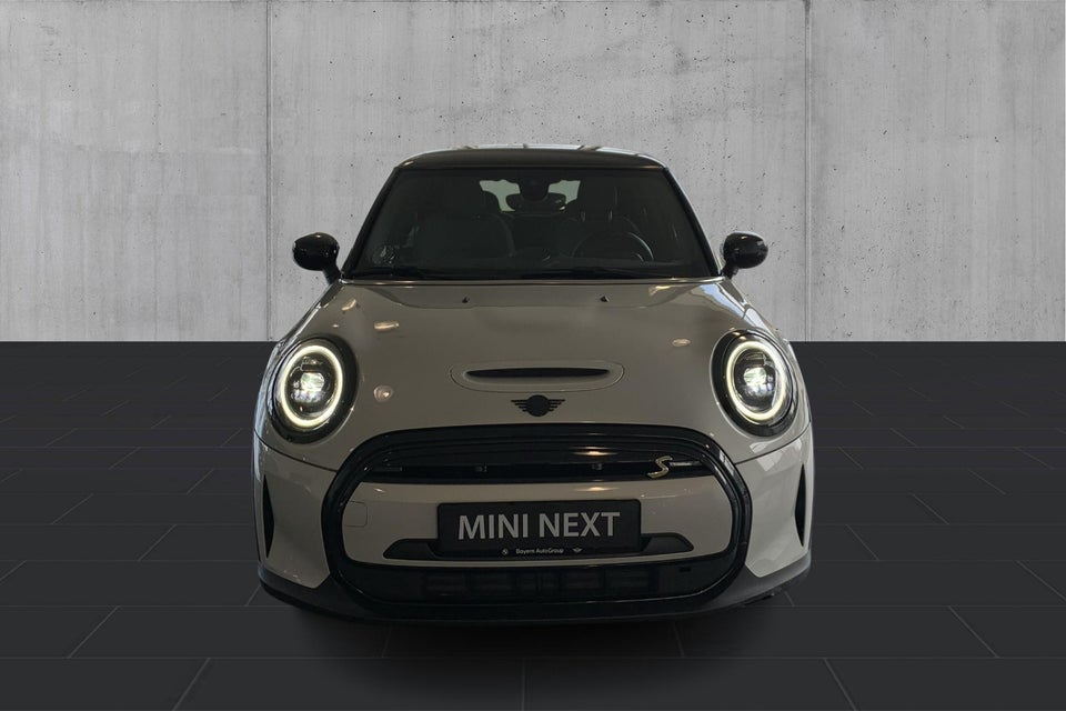 MINI Cooper SE Classic Trim 3d