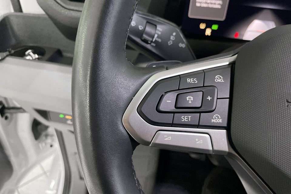 VW Crafter 35 2,0 TDi 177 Kassevogn L3H3 aut.