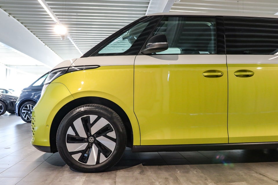 VW ID.Buzz 77 Pro SWB 5d
